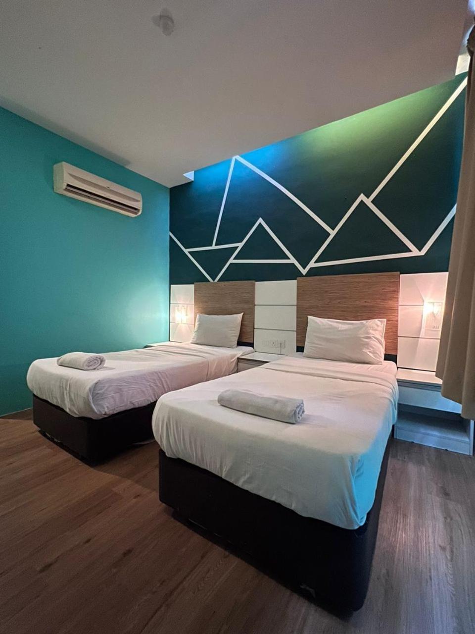 Bangi Business Hotel Kampong Sungai Ramal Dalam Exteriör bild