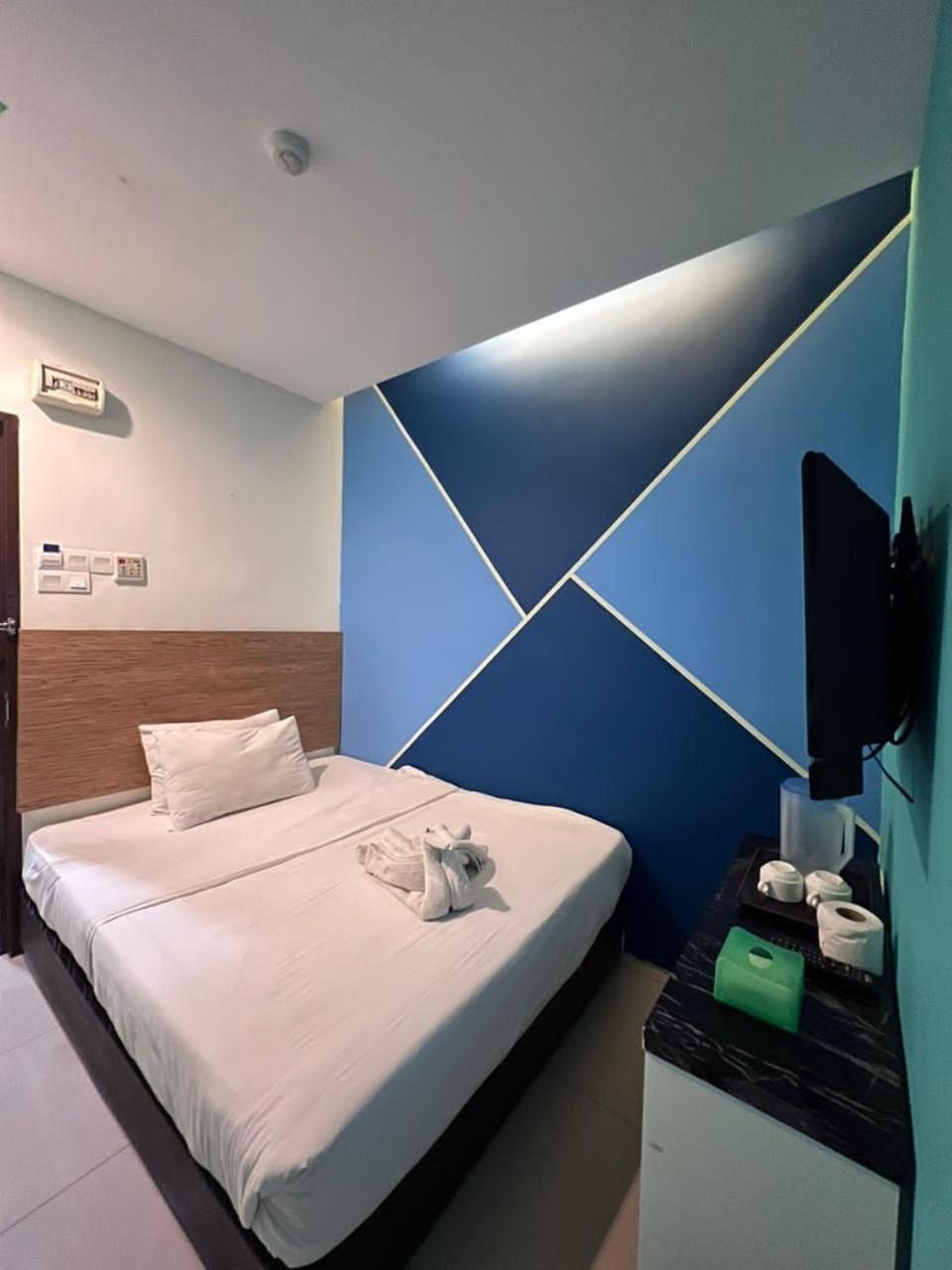 Bangi Business Hotel Kampong Sungai Ramal Dalam Exteriör bild