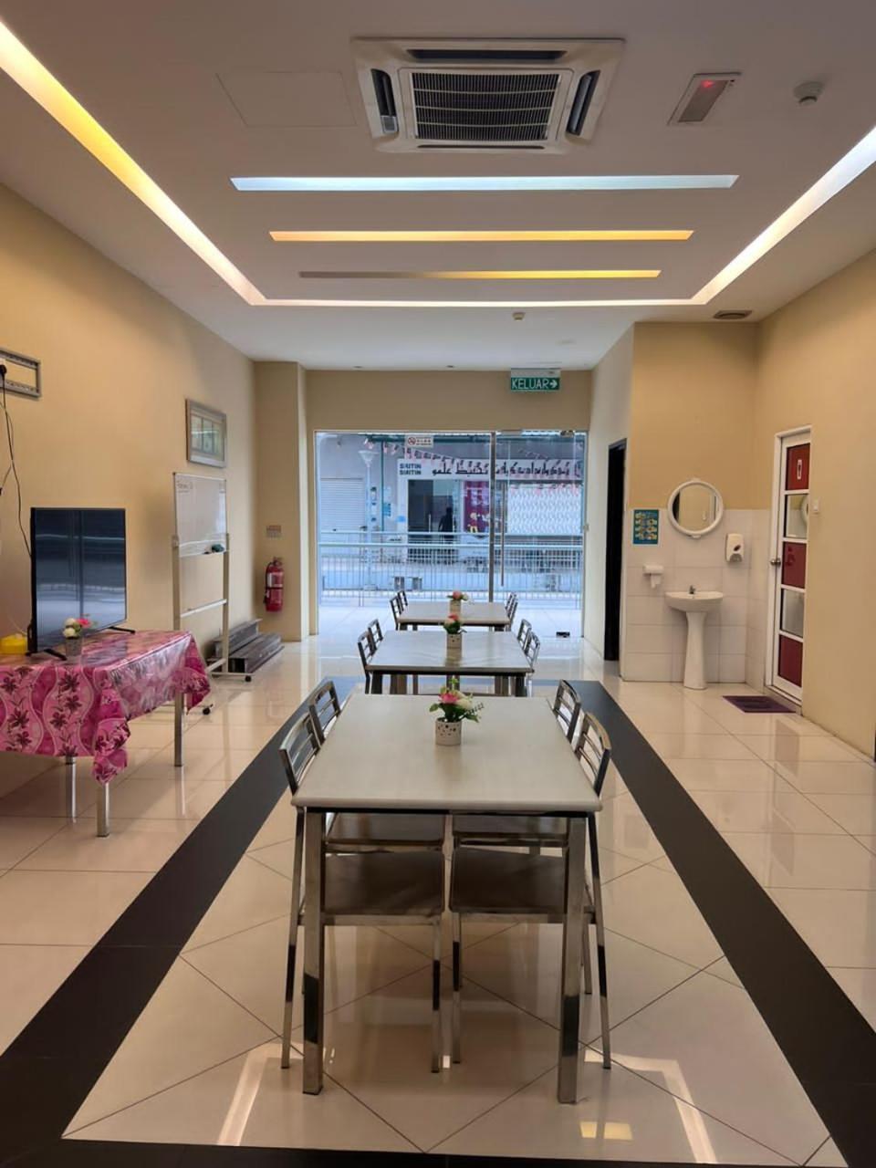 Bangi Business Hotel Kampong Sungai Ramal Dalam Exteriör bild