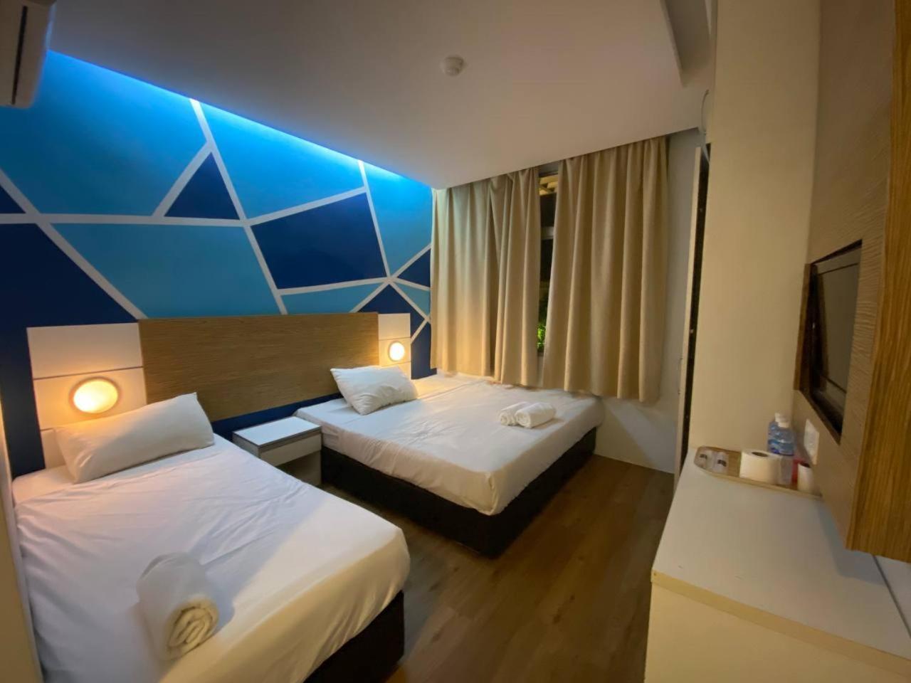Bangi Business Hotel Kampong Sungai Ramal Dalam Exteriör bild