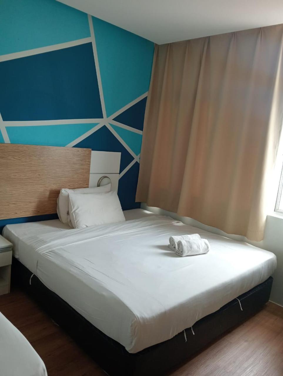 Bangi Business Hotel Kampong Sungai Ramal Dalam Exteriör bild