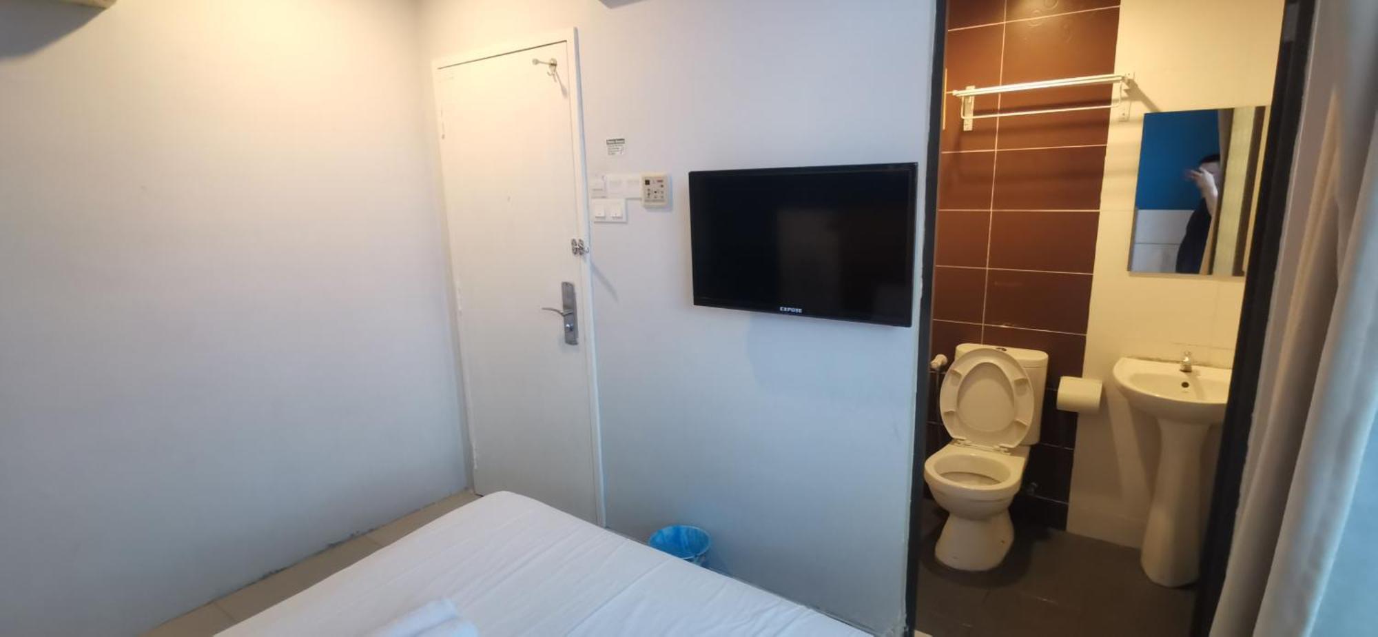 Bangi Business Hotel Kampong Sungai Ramal Dalam Exteriör bild